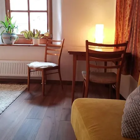 Charmantes Mit Bad Im Stadtzentrum Apartment Pottenstein