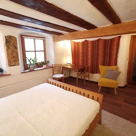 Charmantes Mit Bad Im Stadtzentrum Apartment